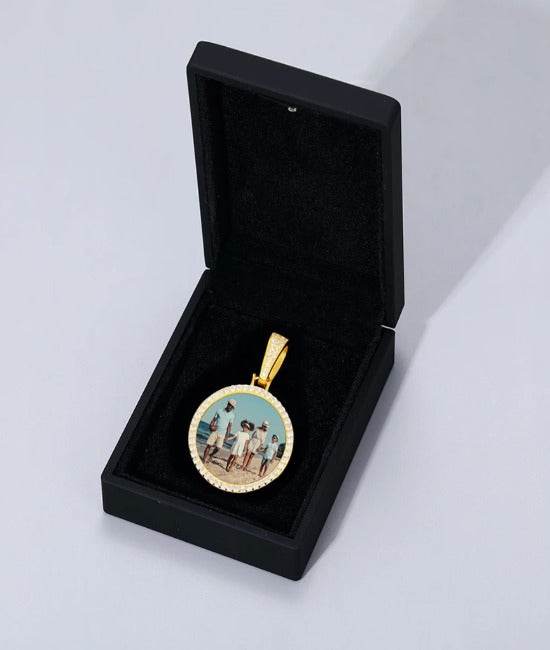 Dawn Crown-Custom Engraved Pendant - Pendaura